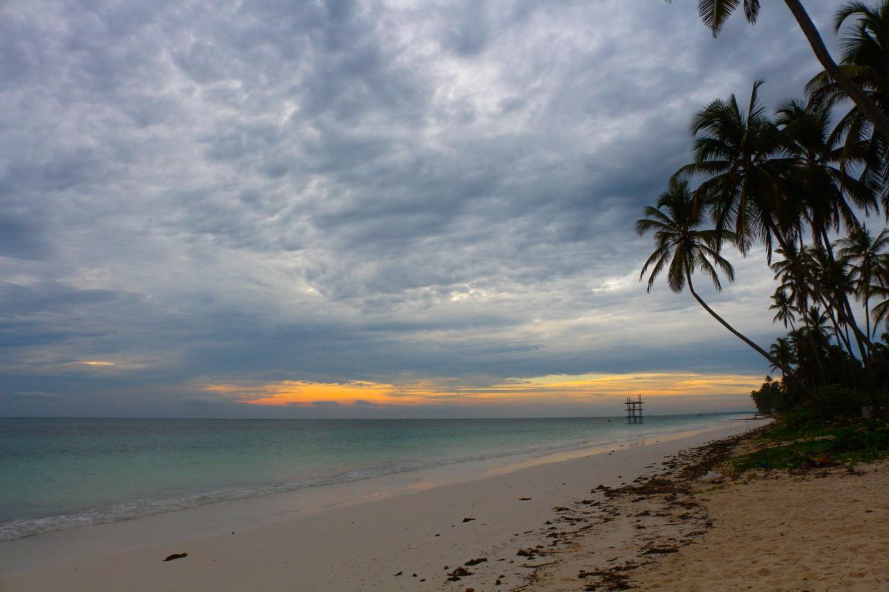 African Sun Sea Beach Resort & Spa Zanzibar エクステリア 写真